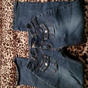 C'est CT jeans with cute pocket detail